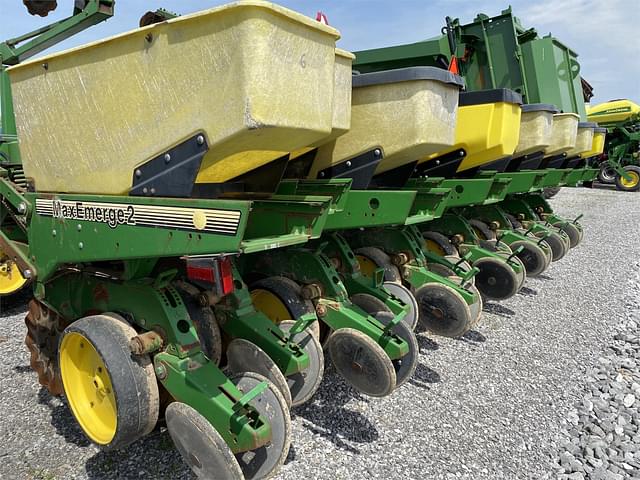 Image of John Deere 1780 equipment image 4