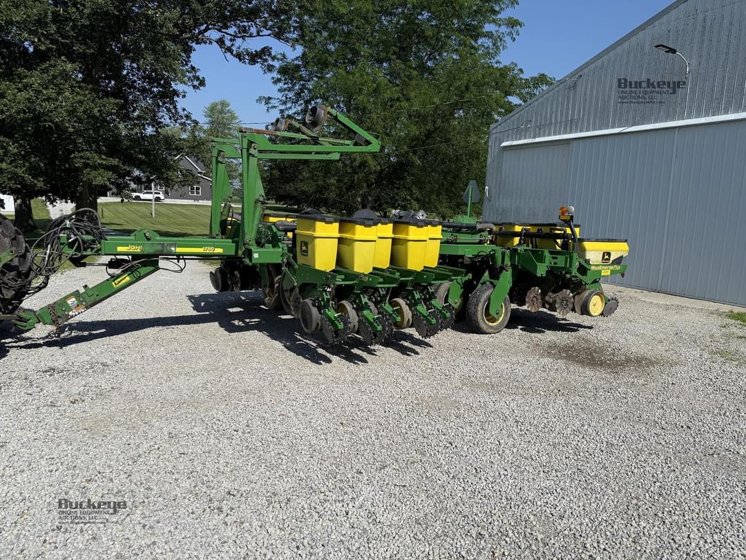 Image of John Deere 1780 Primary image
