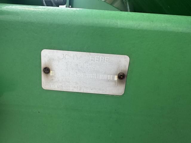 Image of John Deere 1850 equipment image 2