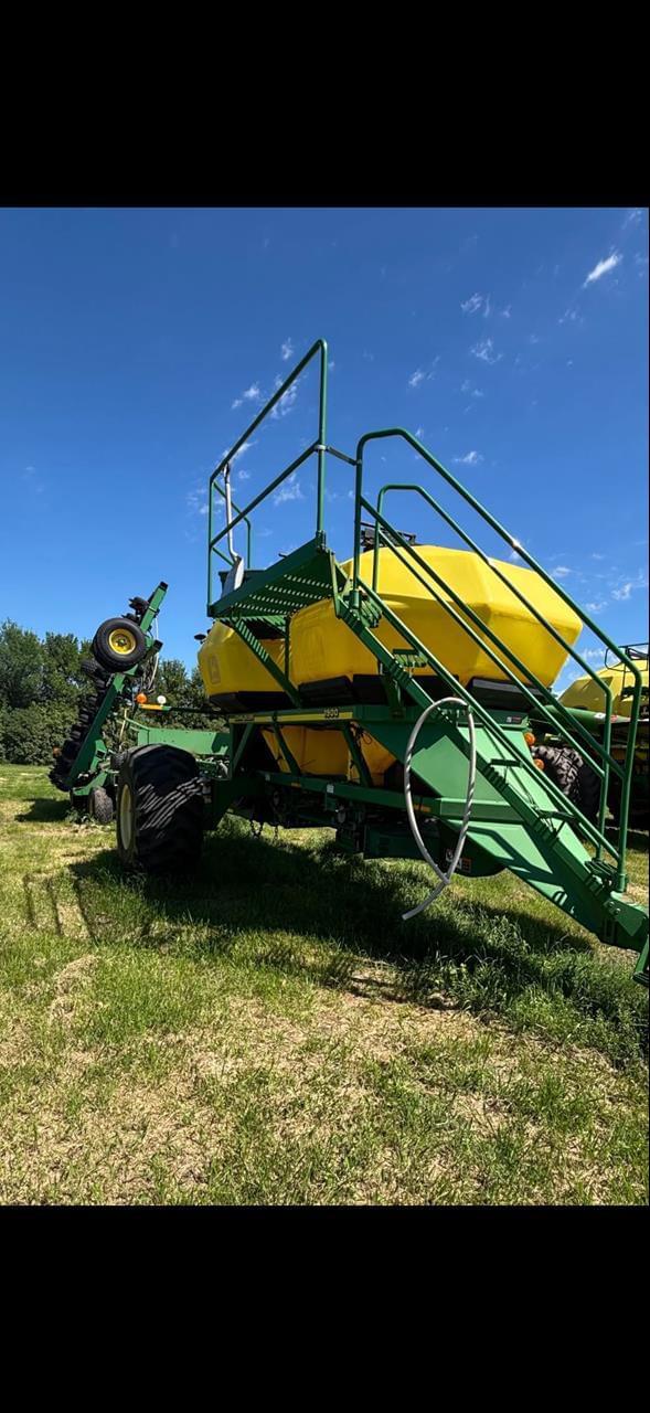 Image of John Deere 1850 equipment image 3