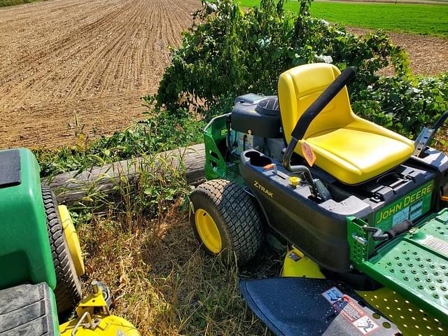 Image of John Deere 345 equipment image 2