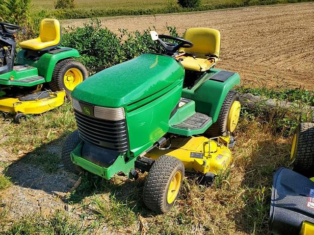 Image of John Deere 345 equipment image 1