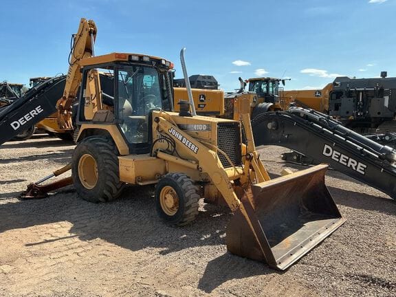 1996 John Deere 410D Equipment Image0