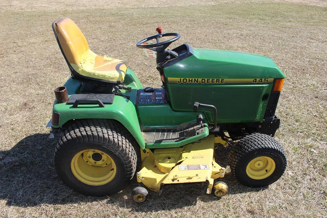 Image of John Deere 445 Primary image