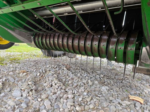 Image of John Deere 446 equipment image 2