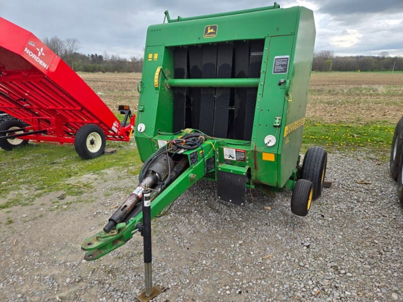 1996 John Deere 446 Equipment Image0