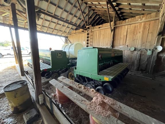 Image of John Deere 455 equipment image 4