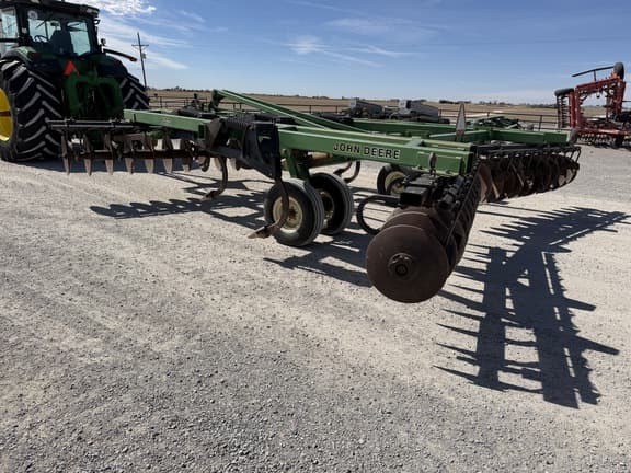 Image of John Deere 510 equipment image 2