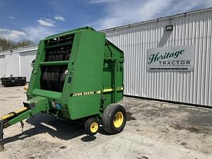 1996 John Deere 535 Image