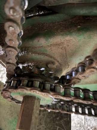 Image of John Deere 535 equipment image 4