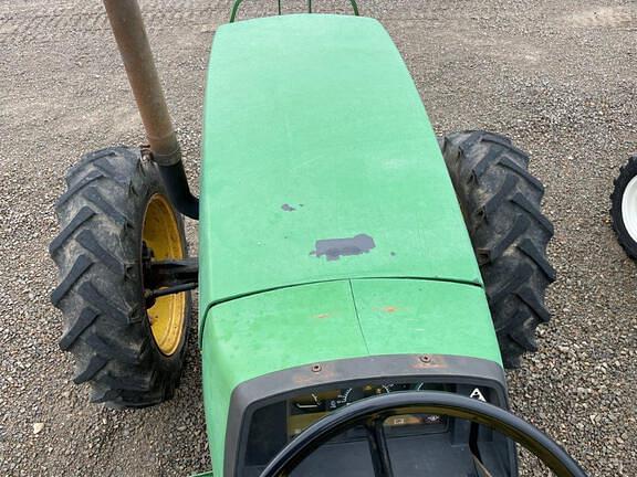 Image of John Deere 5400 equipment image 4