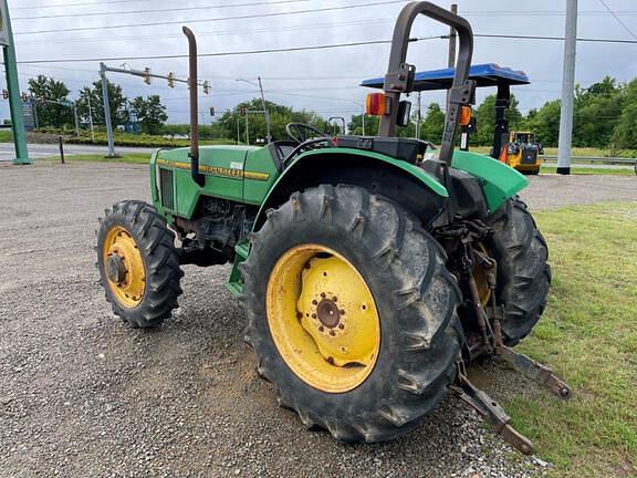 Image of John Deere 5400 equipment image 3