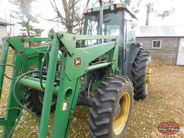 Image of John Deere 5500 equipment image 3