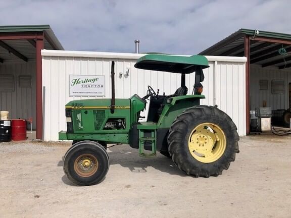 Main image John Deere 6200
