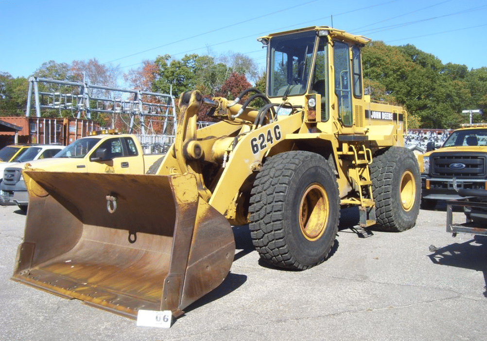 1996 John Deere 624G Equipment Image0