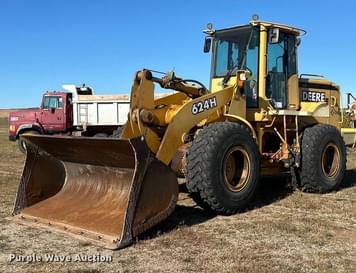 Main image John Deere 624H