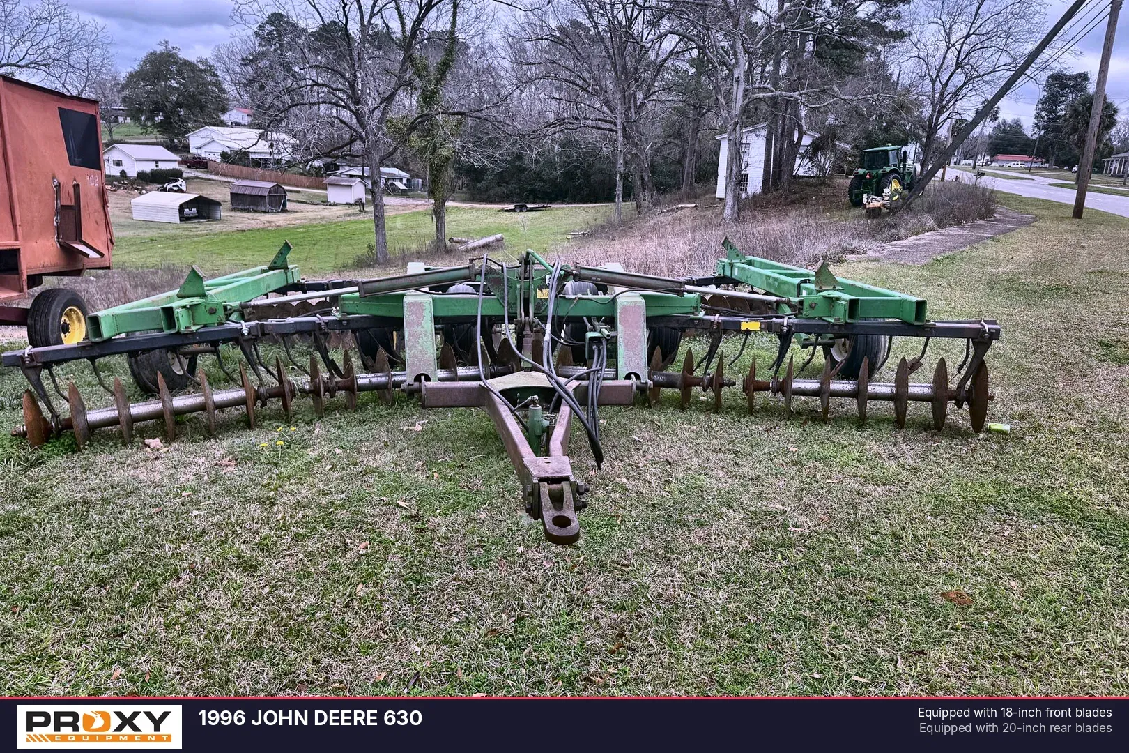 1996 John Deere 630 Equipment Image0