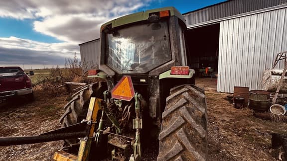 Image of John Deere 6300 equipment image 1