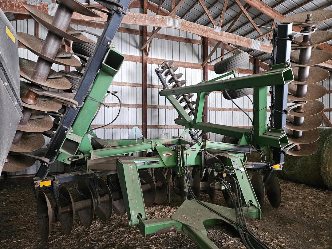 Image of John Deere 650 Primary image