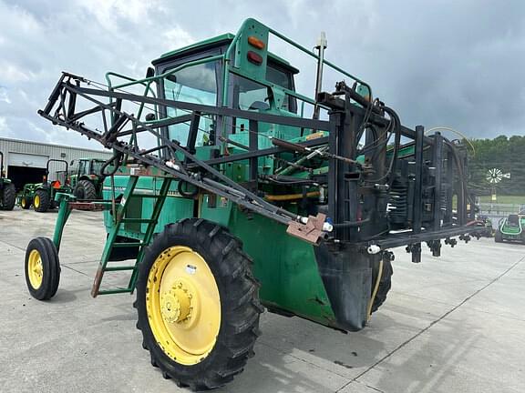 Image of John Deere 6500 equipment image 2