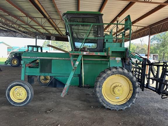 Image of John Deere 6500 equipment image 1