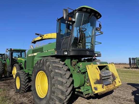 Image of John Deere 6710 equipment image 3