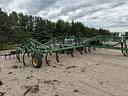 1996 John Deere 680 Image