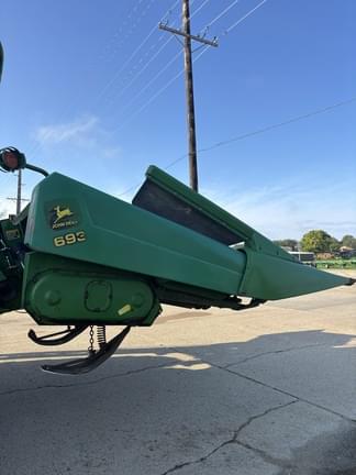 Image of John Deere 693 equipment image 3