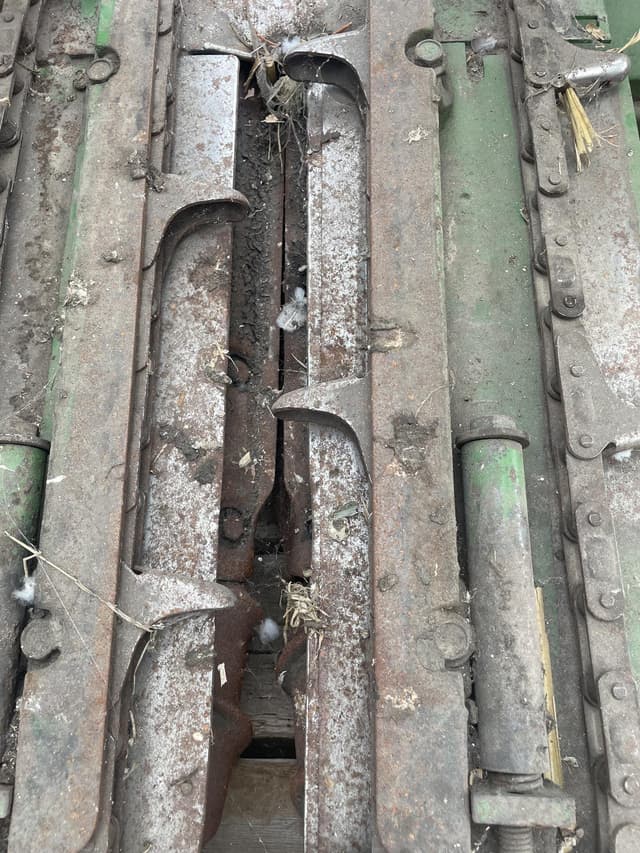 Image of John Deere 693 equipment image 4