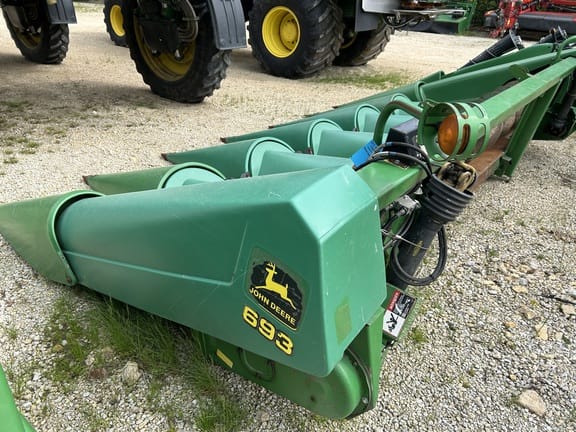 1996 John Deere 693 Equipment Image0