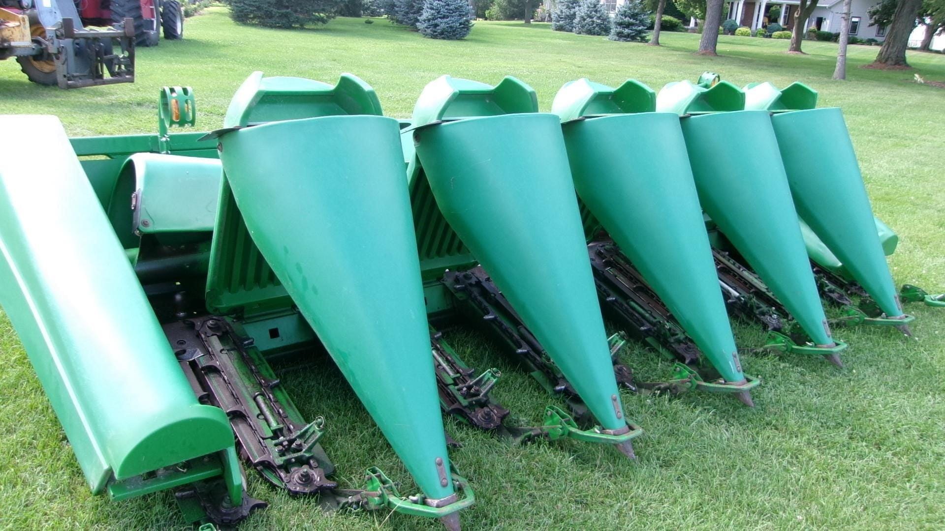 1996 John Deere 693 Equipment Image0