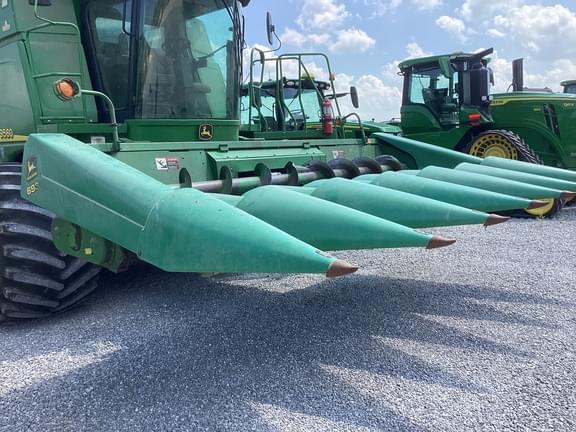 Image of John Deere 693 equipment image 1