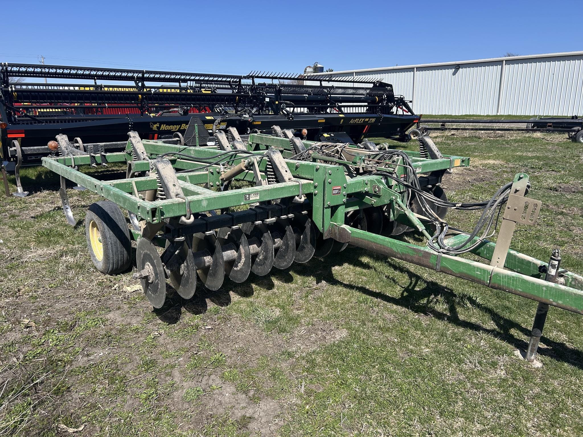 1996 John Deere 714 Equipment Image0