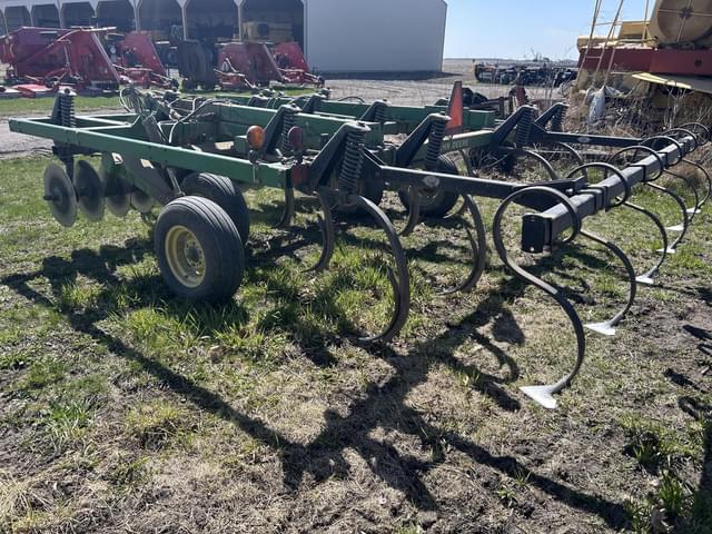 Image of John Deere 714 equipment image 3