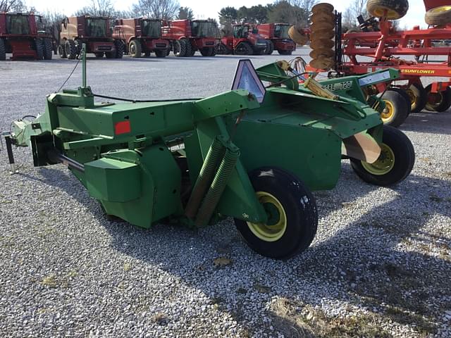 Image of John Deere 720 equipment image 4