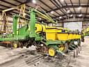 1996 John Deere 7200 Image