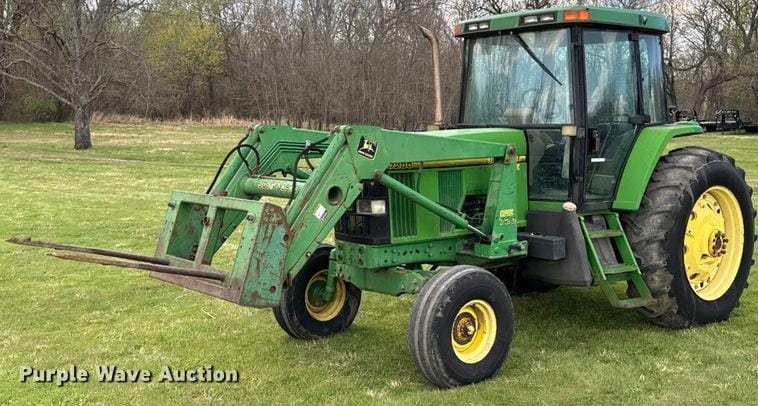Main image John Deere 7200