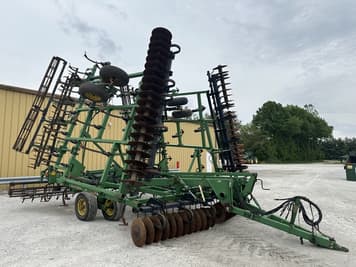 Main image John Deere 726