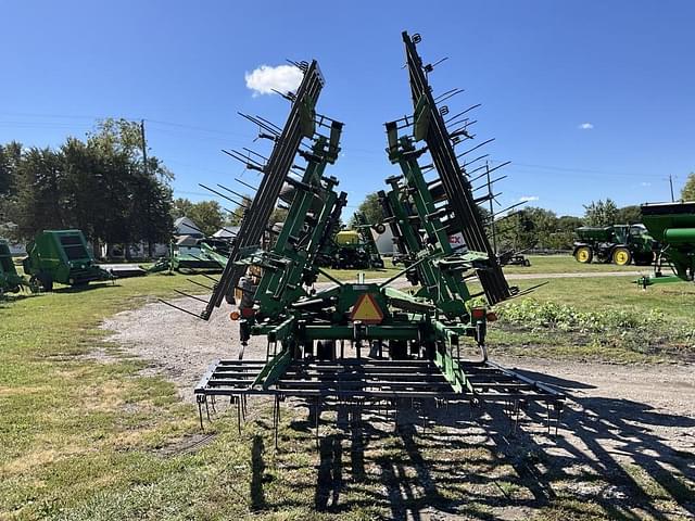 Image of John Deere 726 equipment image 4