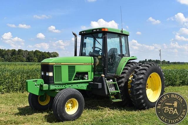 Image of John Deere 7400 equipment image 3