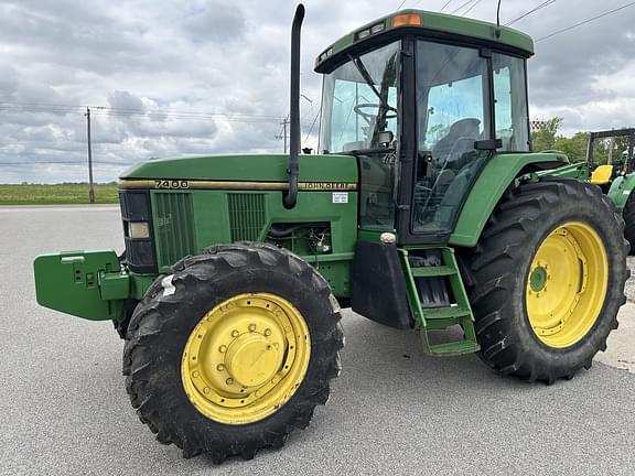 Image of John Deere 7400 Primary image