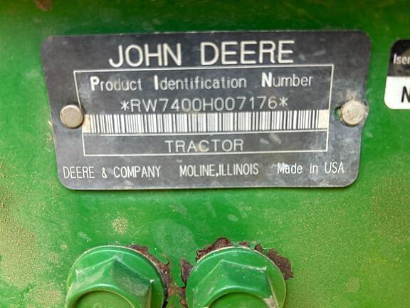 Image of John Deere 7400 equipment image 4