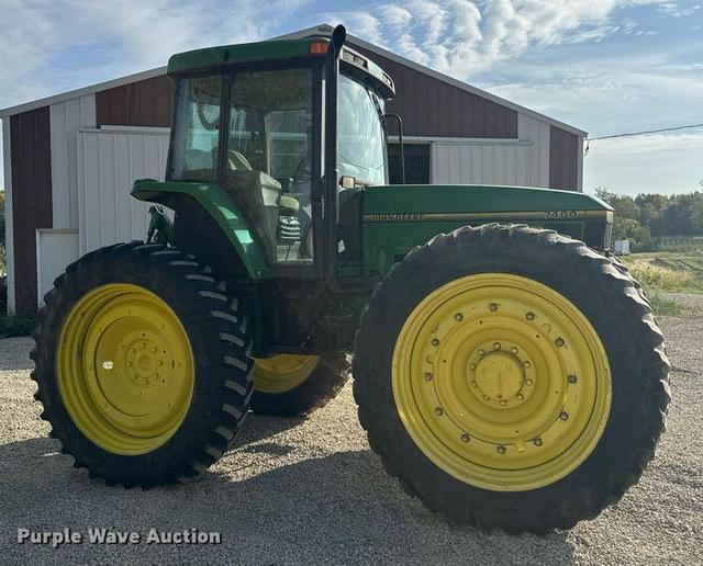 Image of John Deere 7400 equipment image 3