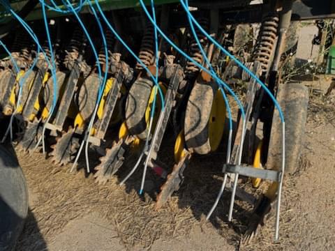 Image of John Deere 750 equipment image 4