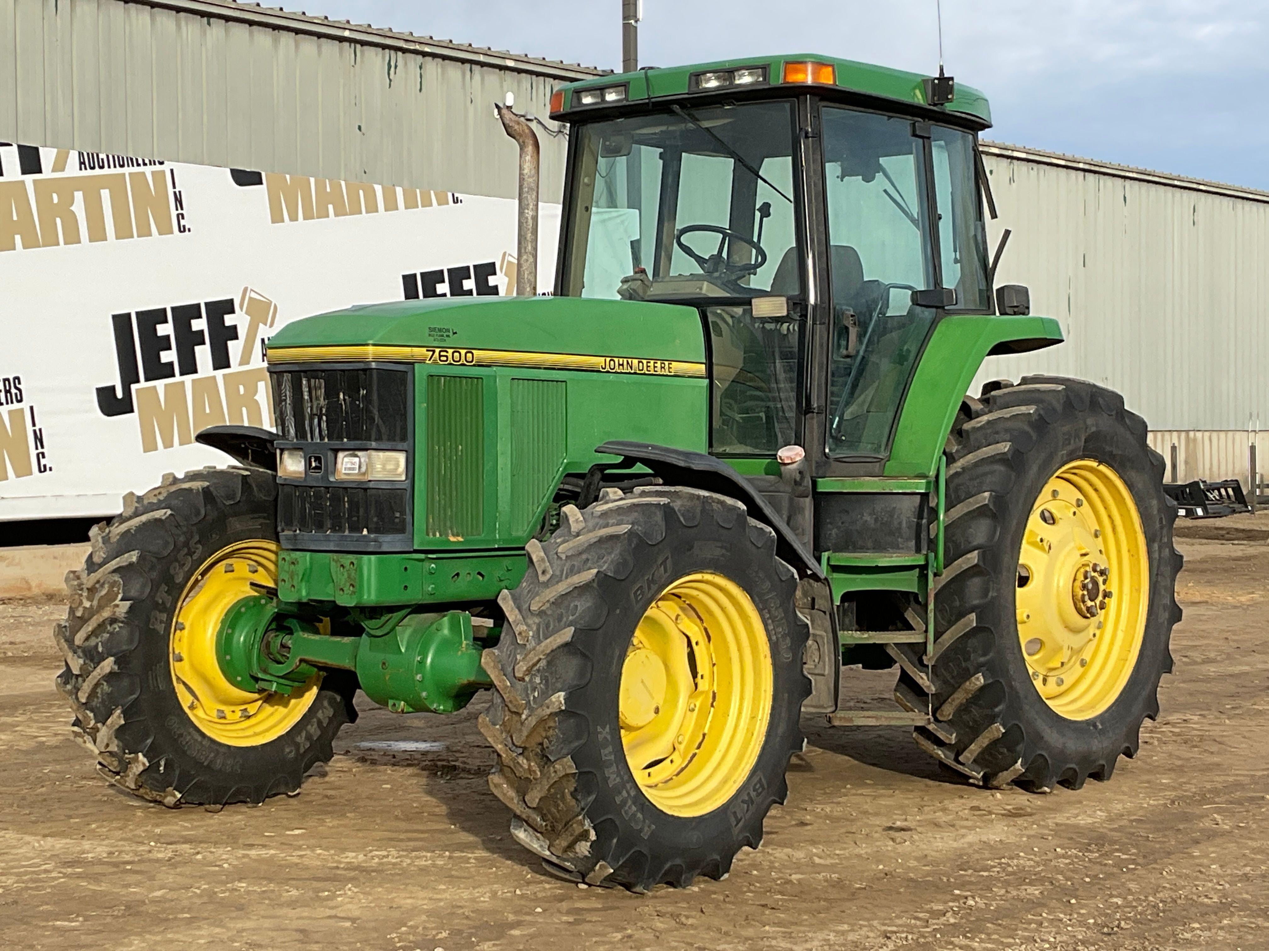 Main image John Deere 7600