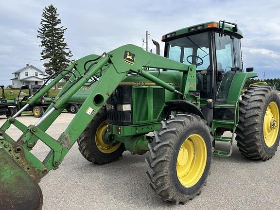 Image of John Deere 7700 equipment image 1