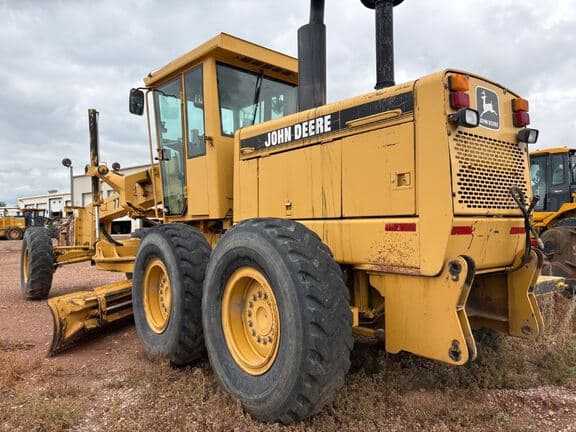 Image of John Deere 770BH equipment image 2