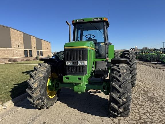 Image of John Deere 7800 equipment image 2