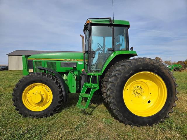 Image of John Deere 7800 equipment image 1