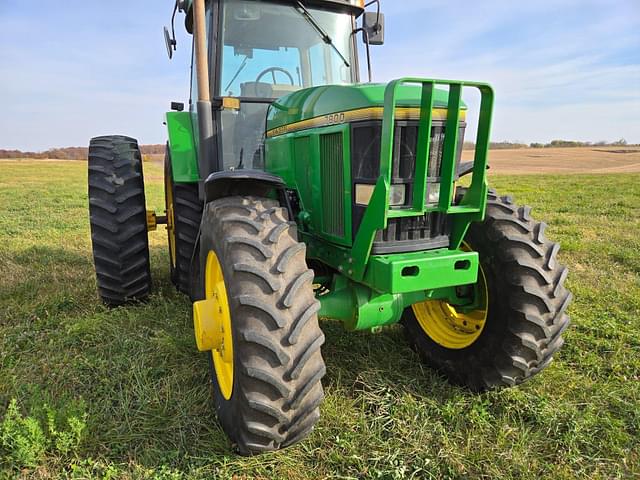 Image of John Deere 7800 equipment image 4